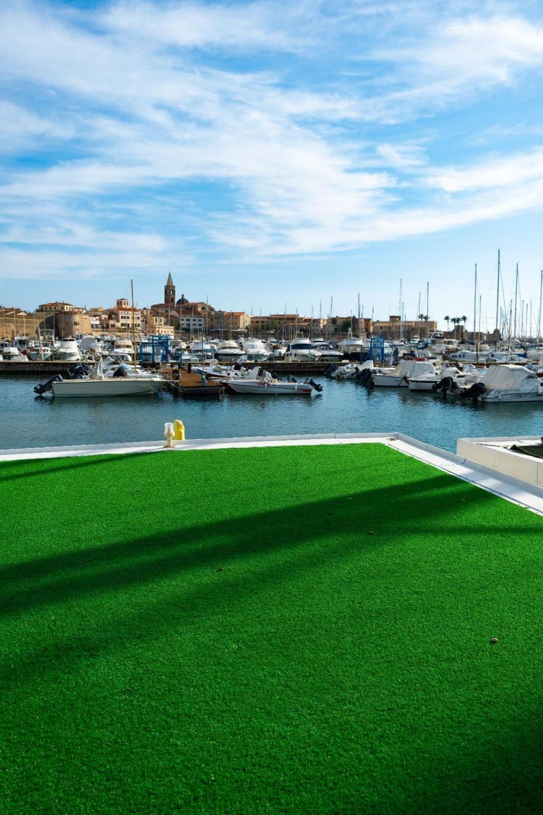 Houseboat Sardinia Hotel Alghero Buitenkant foto